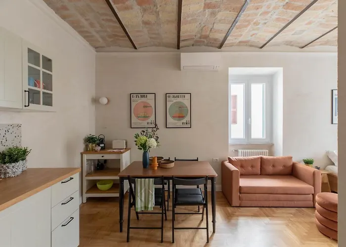 Апартаменты Iflat Lovely Flat In Trastevere Рим